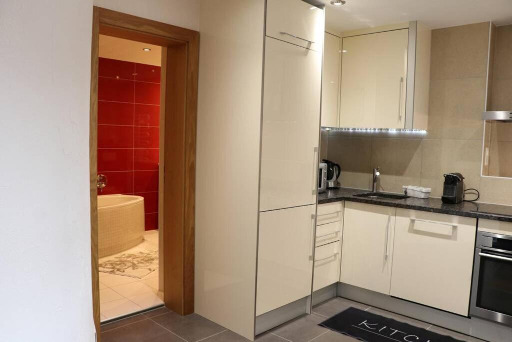 Apartment Montreux Center 5 Min From The Lake Bagian luar foto